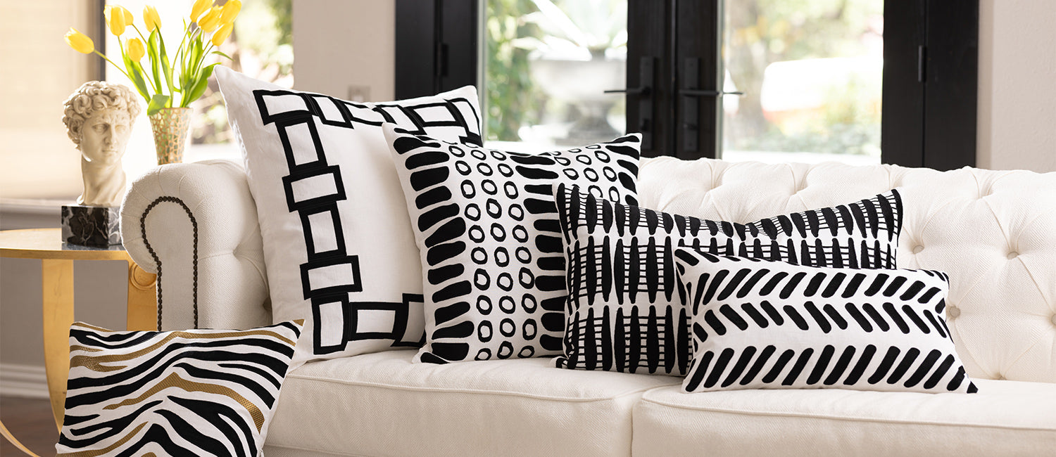 Lili Alessandra Peru Ivy Tiger White w/ Black Bedding & Decorative Pillows