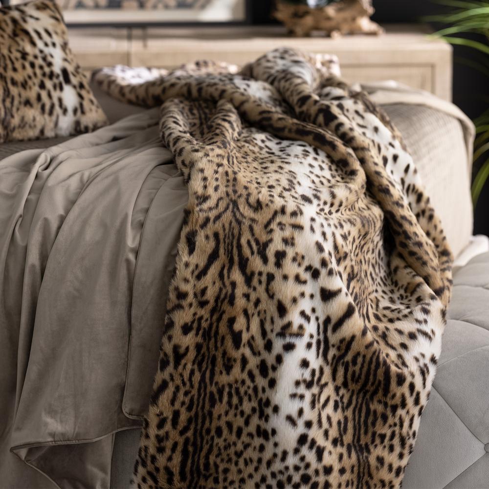 Leopard Throw Faux Fur 42x98 by Lili Alessandra, image size:1000x1000
