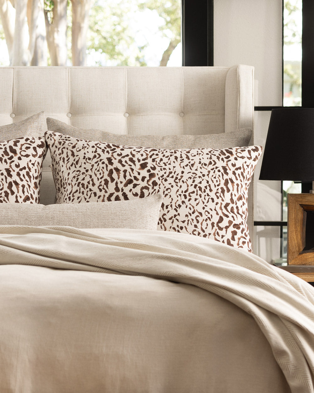 Lili Alessandra: Luxury Bedding, Pillows & Bedroom Accessories