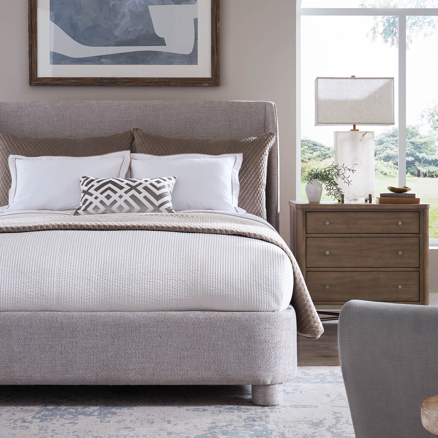 Serena Bed (Grey Woven Chenille / King)