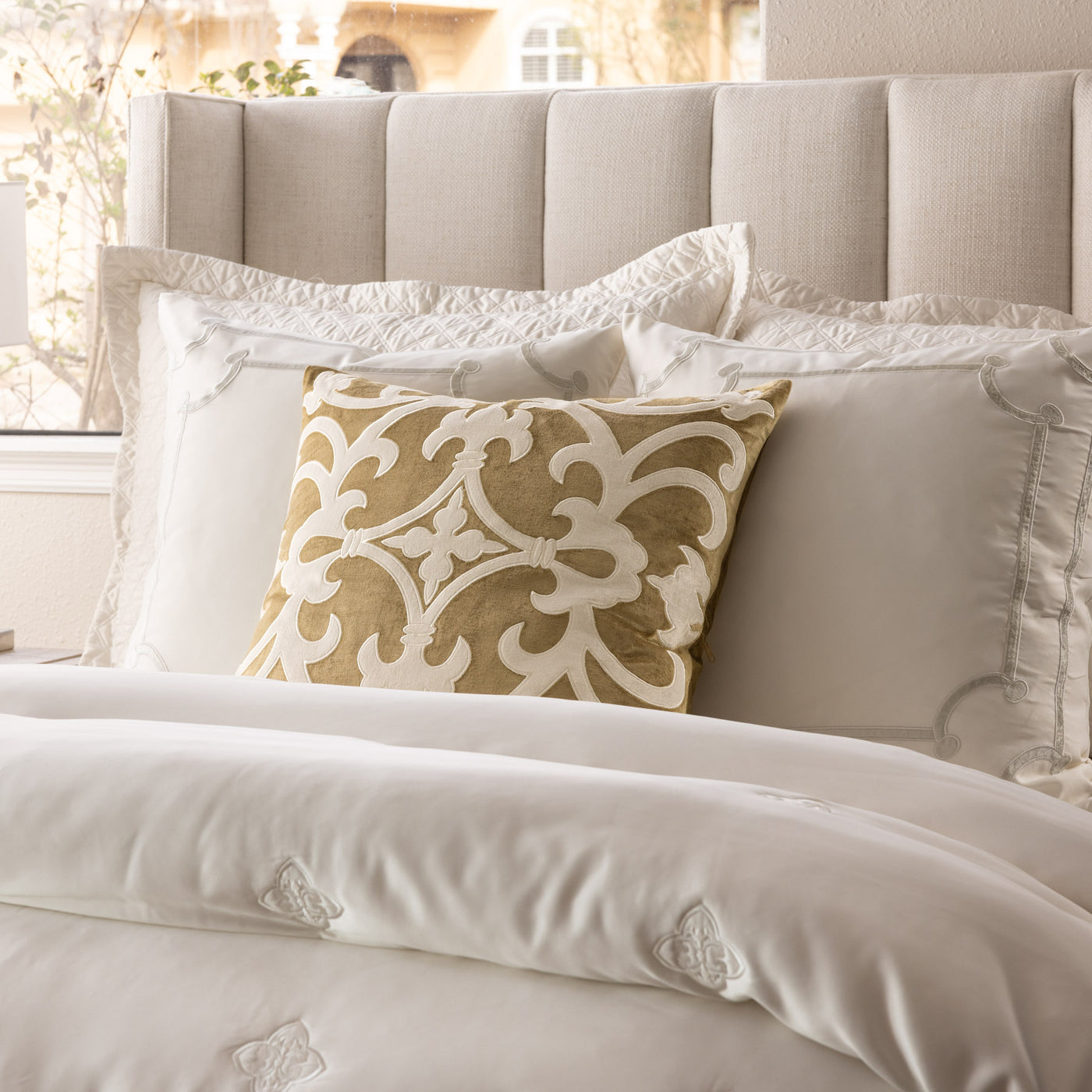 Olivia Euro Pillow (24x24) Straw Velvet Ivory Velvet Appliqué